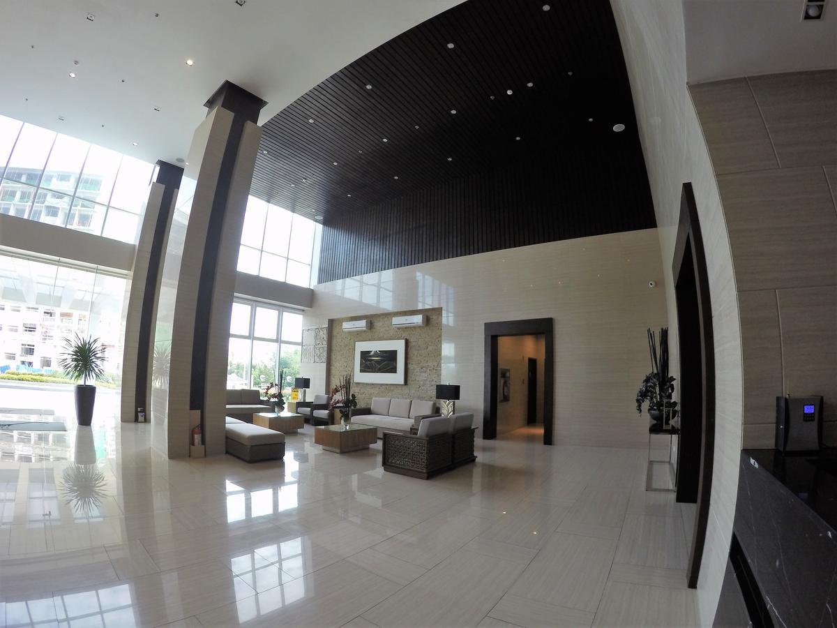 Wind Residence Condo - Tagaytay By Jaderooms 따가이따이 외부 사진