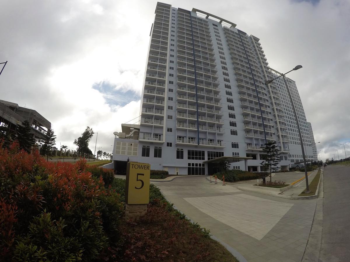 Wind Residence Condo - Tagaytay By Jaderooms 따가이따이 외부 사진